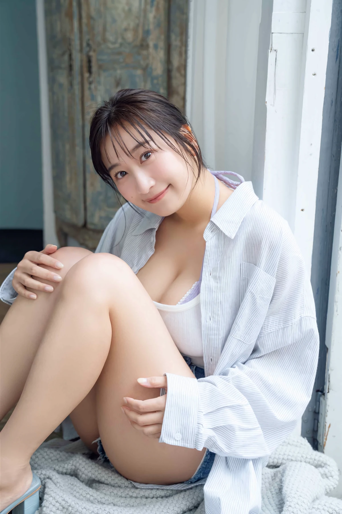 Ina Enohara 榎原依那 – Young Animal 2026 No.11 (ヤングアニマル 2026年11号) 12 Ina Enohara 榎原依那 – Young Animal 2026 No.11 (ヤングアニマル 2026年11号)