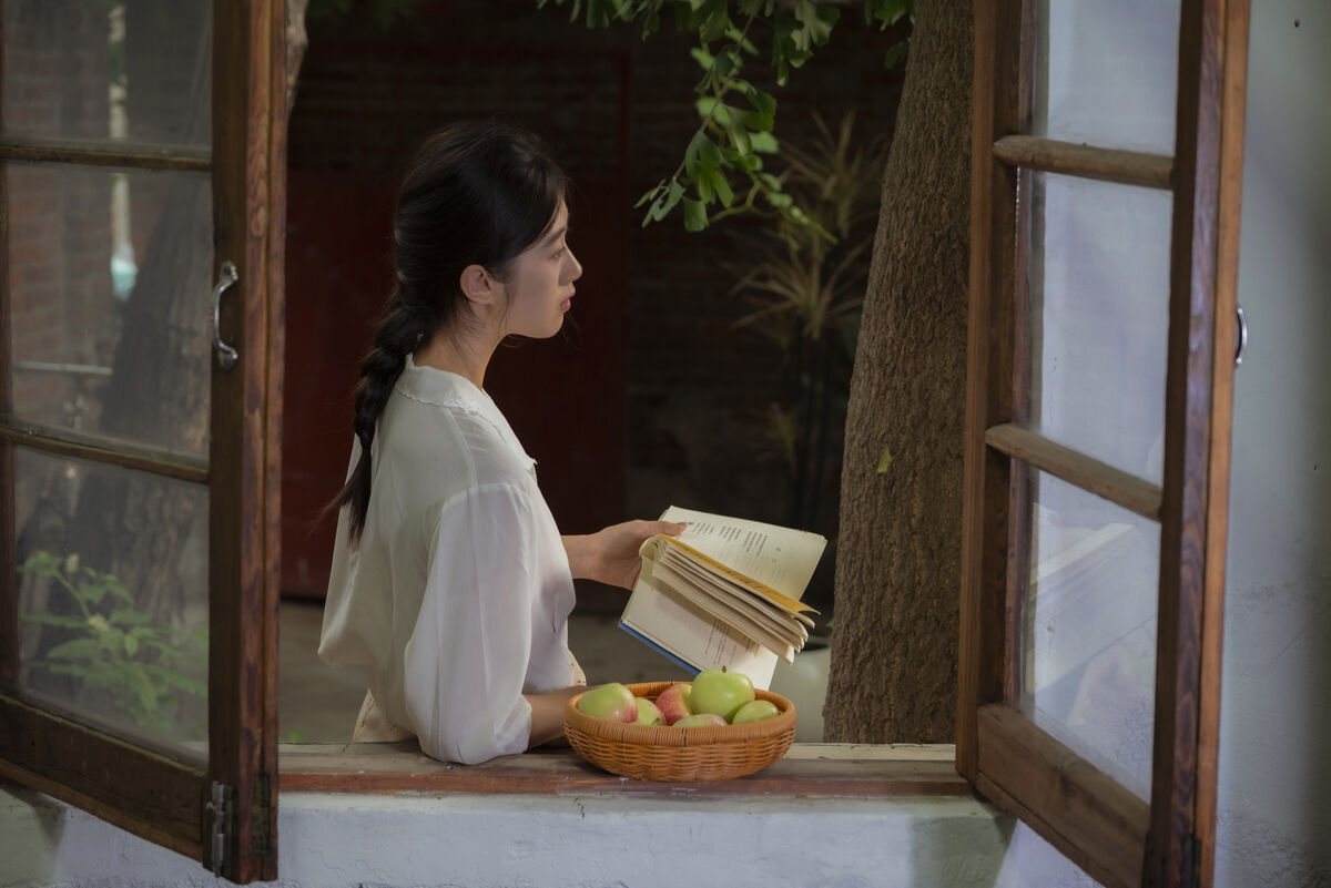 YiTuYu艺图语 Vol.9755 Tou He Yi Kou Xue Bi 54 YiTuYu艺图语 Vol.9755 Tou He Yi Kou Xue Bi