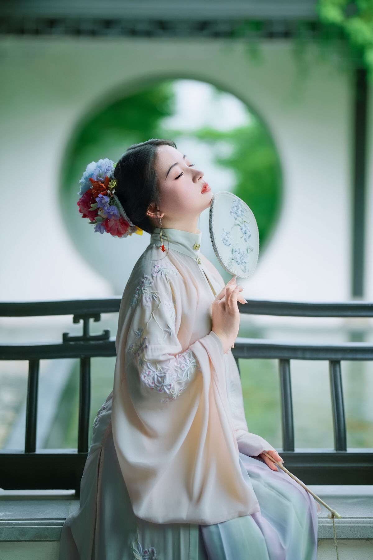 YiTuYu艺图语 Vol.9821 Mi Mi 23 YiTuYu艺图语 Vol.9821 Mi Mi