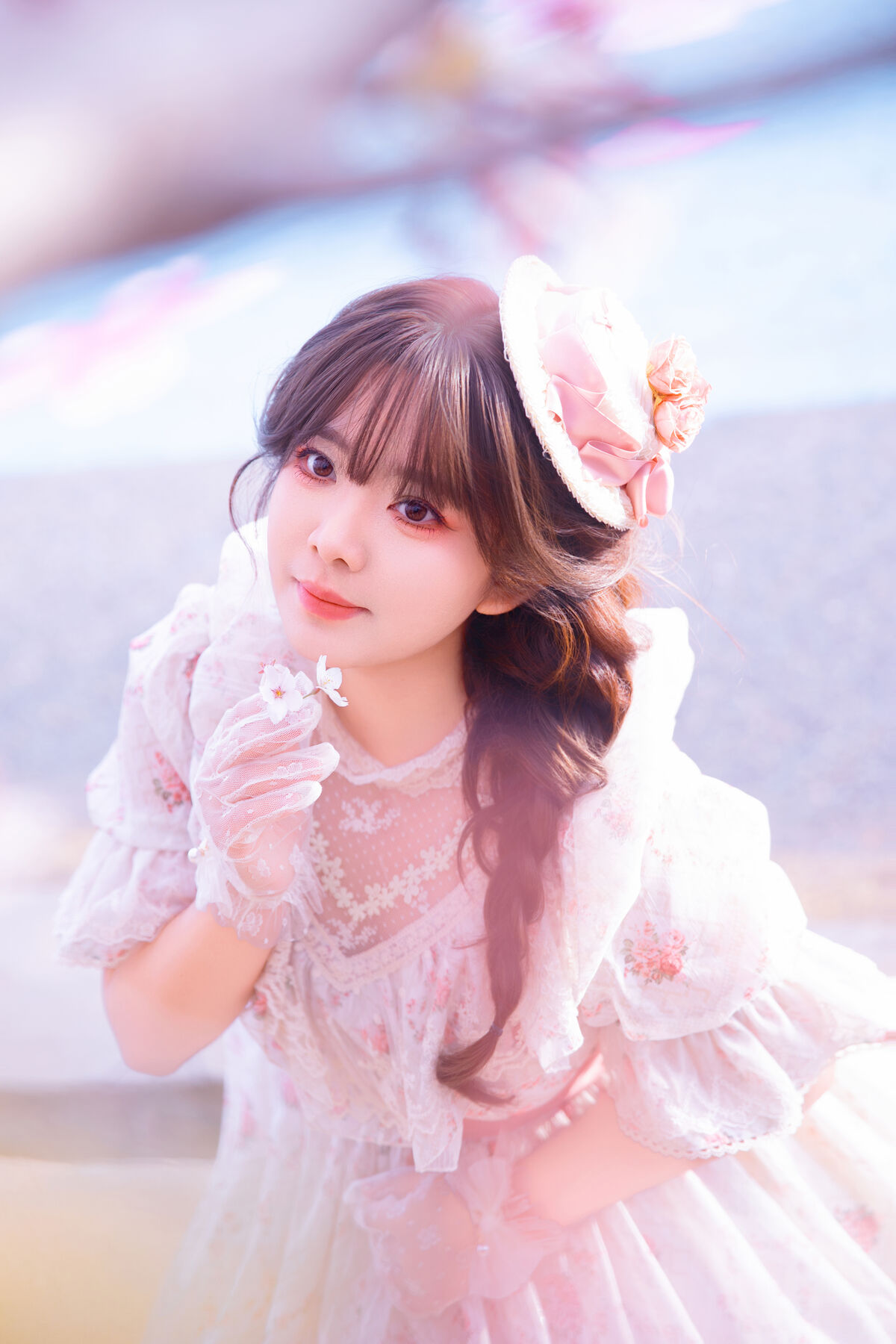 YiTuYu艺图语 Vol.10626 Liu Liu
