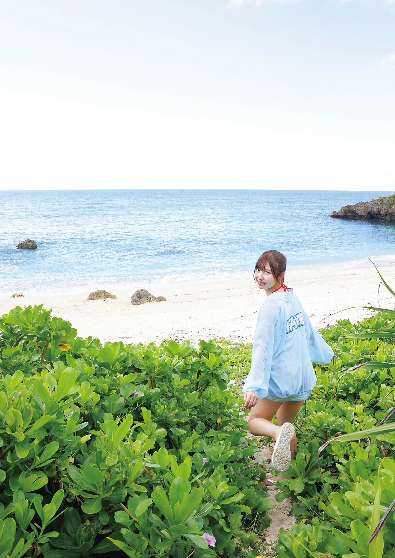 Miyu Aizawa 逢沢みゆ – 写真集 「Me=You」 14 Miyu Aizawa 逢沢みゆ – 写真集 「Me=You」