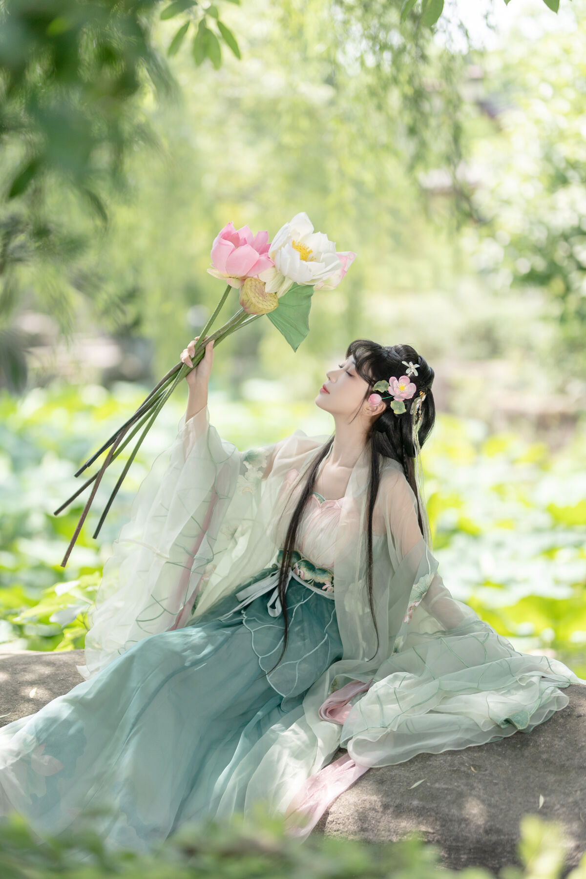 YiTuYu艺图语 Vol.9537 Qi Luo Sheng De Xiao Su Su 13 YiTuYu艺图语 Vol.9537 Qi Luo Sheng De Xiao Su Su