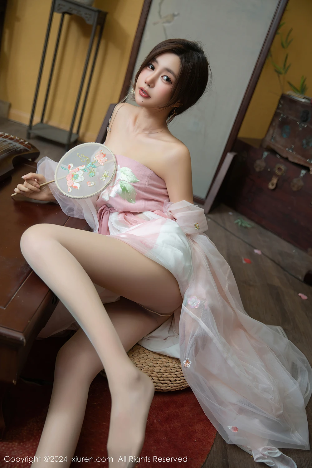 XiuRen秀人网 No.9475 绮里嘉ula 16 XiuRen秀人网 No.9475 绮里嘉ula