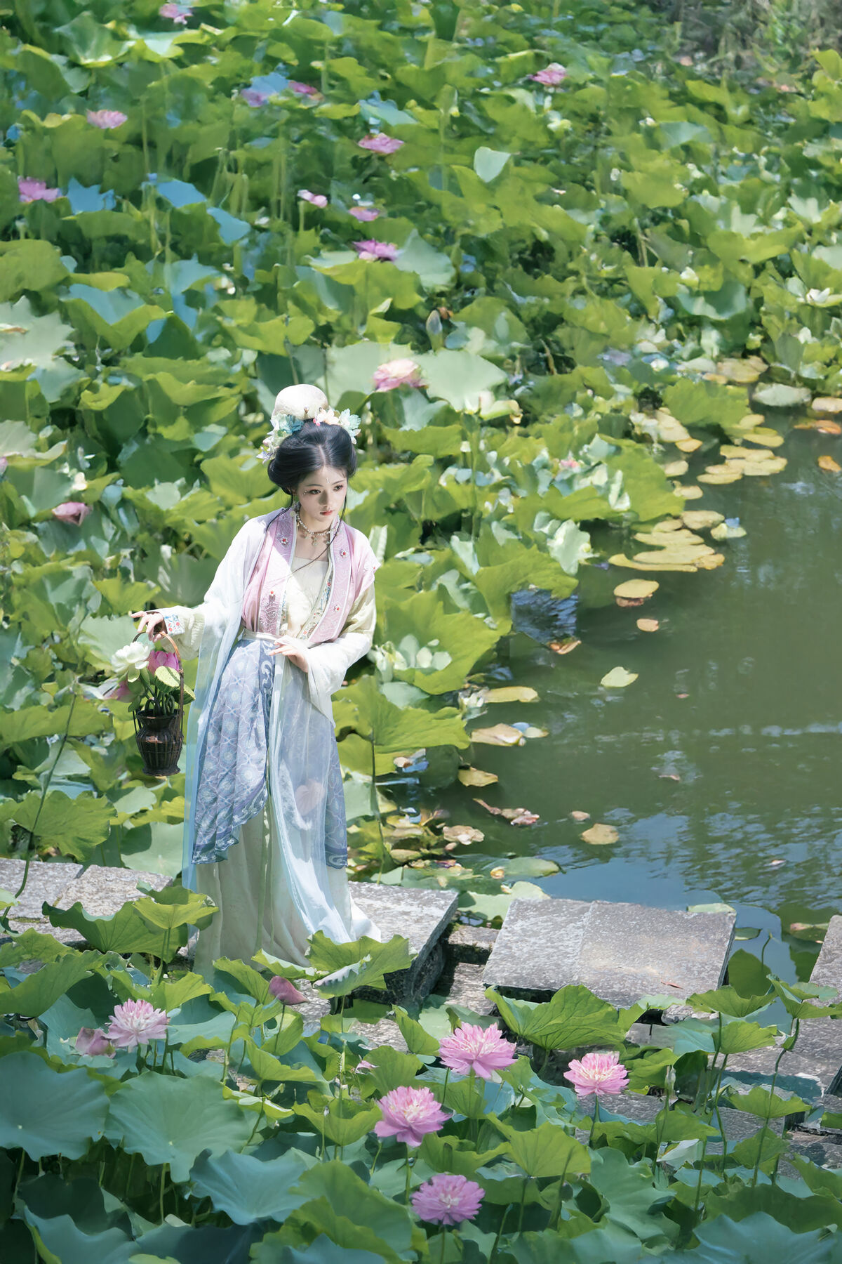 YiTuYu艺图语 Vol.9523 Wu Ying Kun Kun 24 YiTuYu艺图语 Vol.9523 Wu Ying Kun Kun