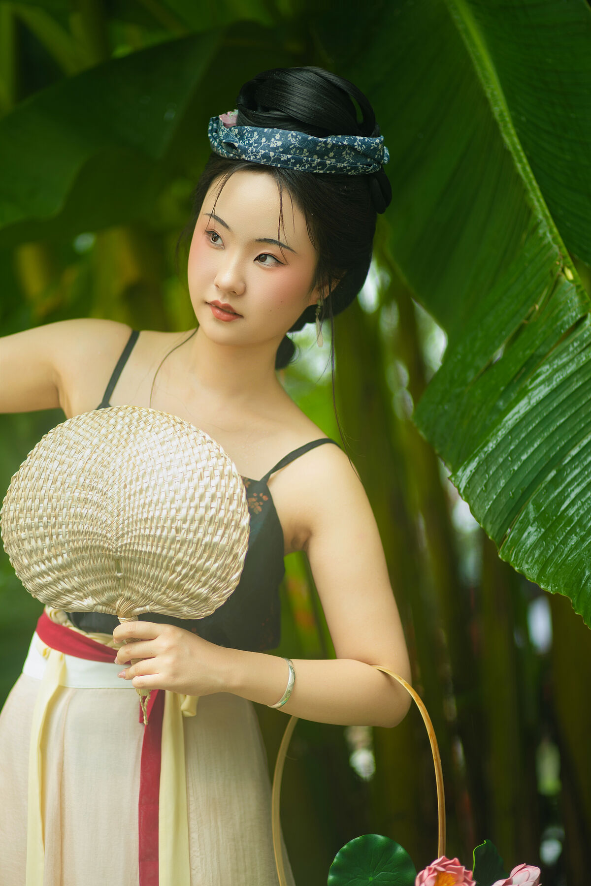 YiTuYu艺图语 Vol.10625 Liu Qi Qi 15 YiTuYu艺图语 Vol.10625 Liu Qi Qi