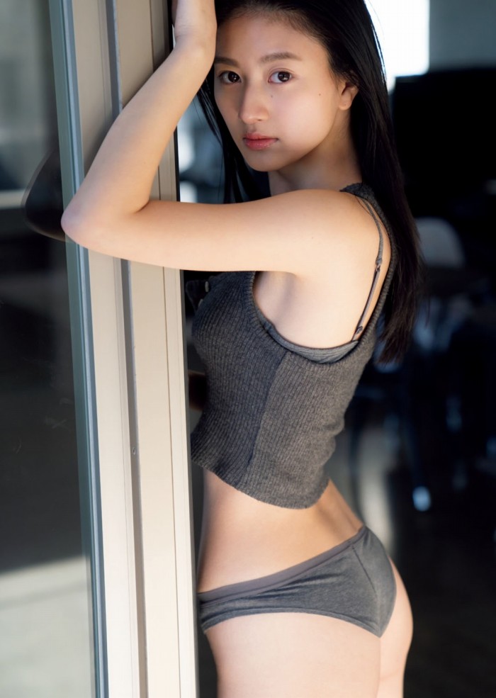 吉田あかり 美人モデルの水着グラビア画像! 200 吉田あかり 美人モデルの水着グラビア画像!