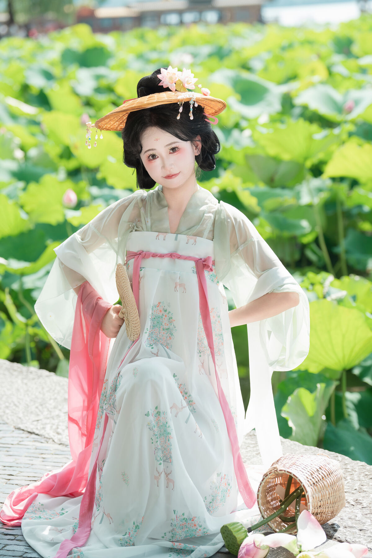 YiTuYu艺图语 Vol.9685 Jiao Yi Zhi Sui Sui 18 YiTuYu艺图语 Vol.9685 Jiao Yi Zhi Sui Sui