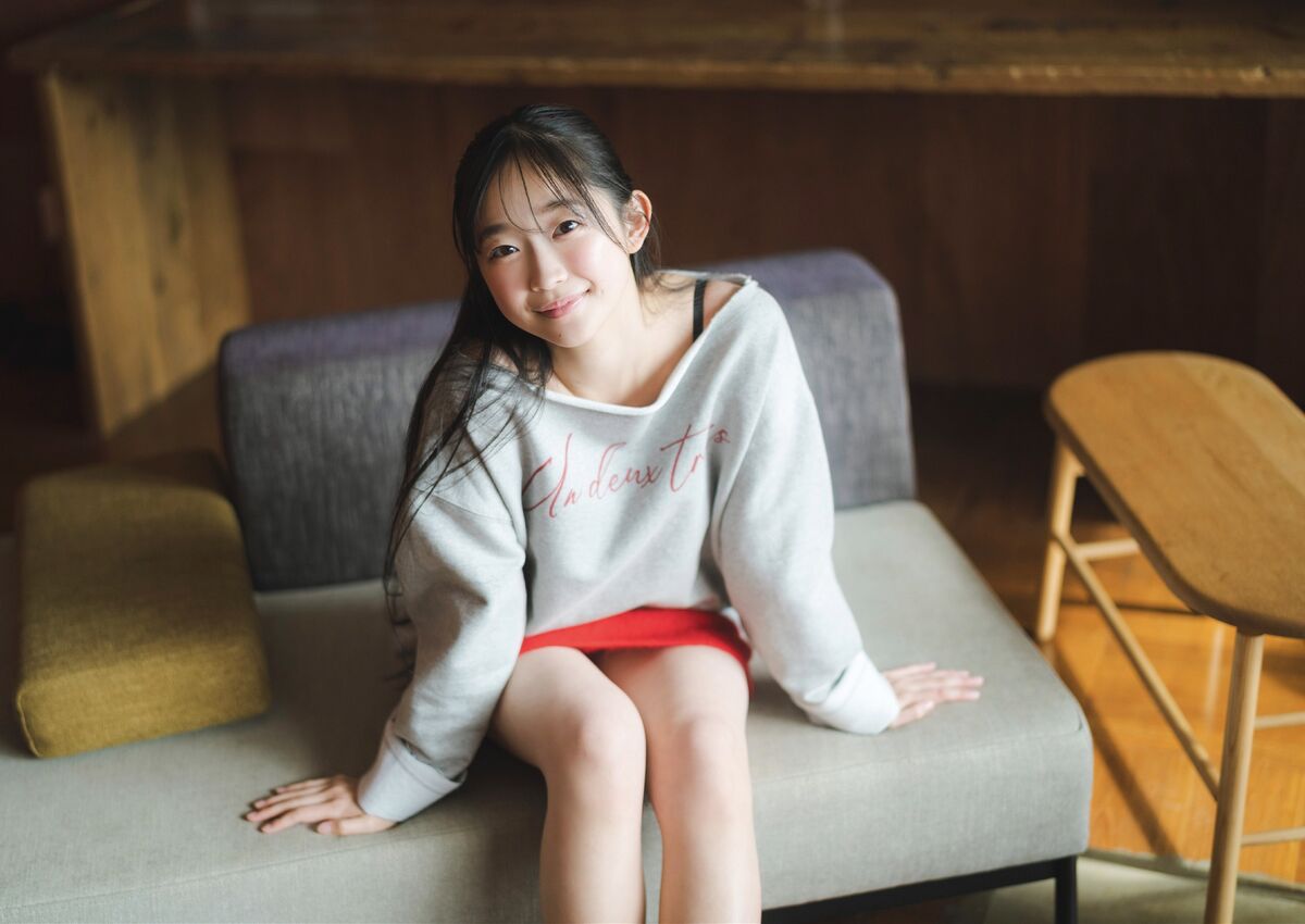 JP Hinano Chiba ちばひなの - GIRLS graph. デジタル写真集 カラフルな透明度 49 JP Hinano Chiba ちばひなの - GIRLS graph. デジタル写真集 カラフルな透明度