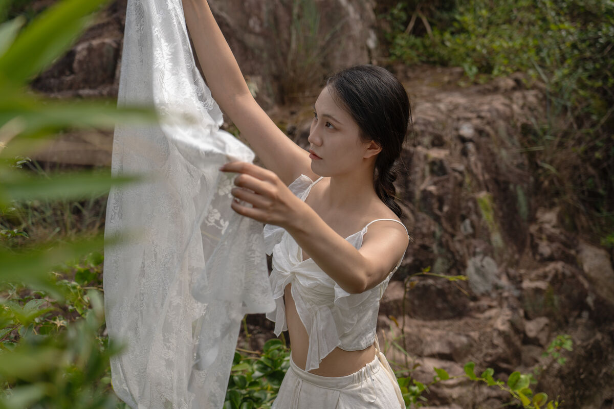 YiTuYu艺图语 Vol.9744 KiKi 24 YiTuYu艺图语 Vol.9744 KiKi
