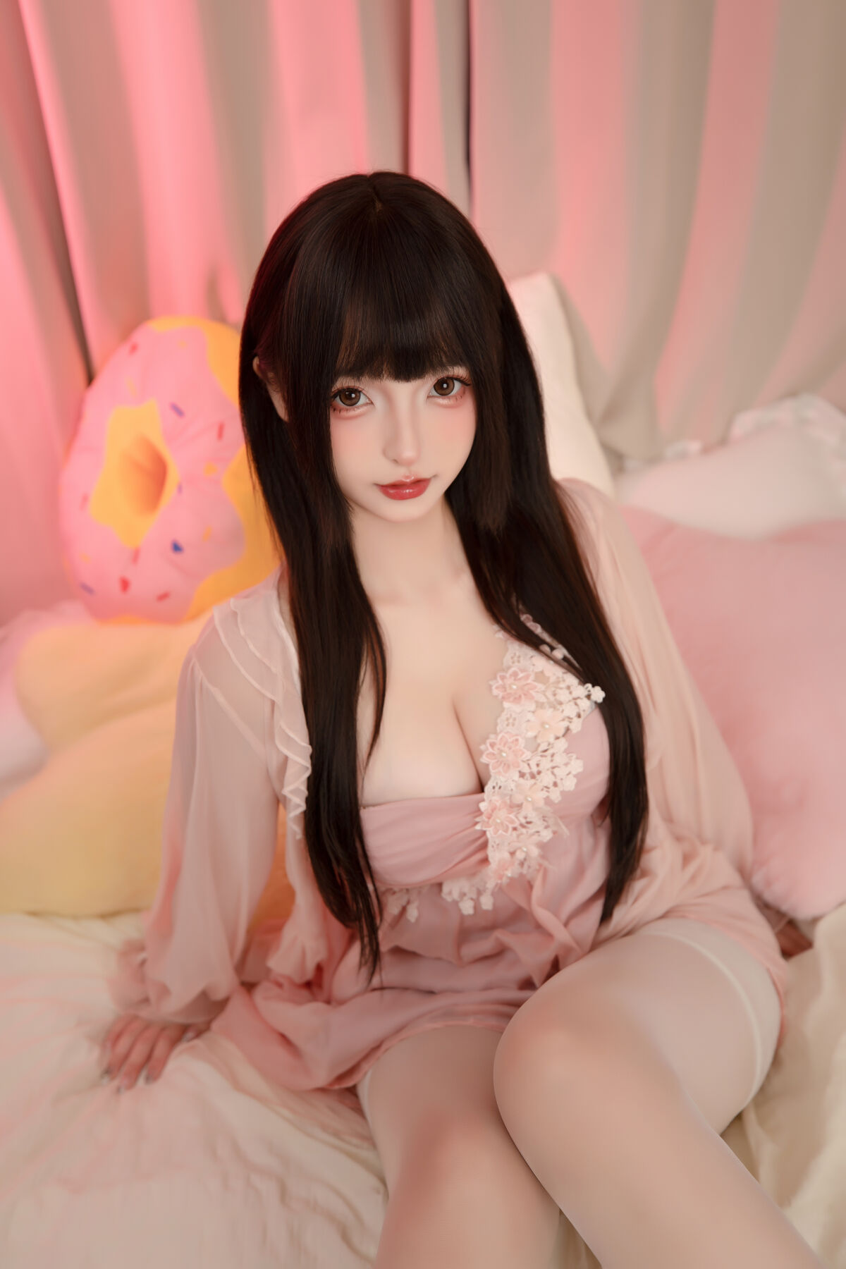 Coser@神楽坂真冬 – 高跟睡袍