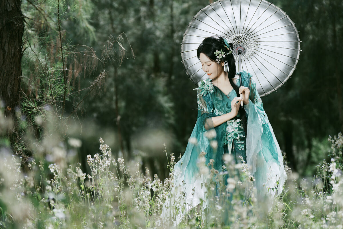 YiTuYu艺图语 Vol.9734 Xiao Ye Zi 24 YiTuYu艺图语 Vol.9734 Xiao Ye Zi