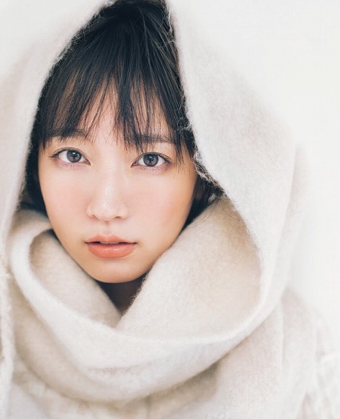 吉岡里帆 Dカップボインの水着グラビア画像! 294 吉岡里帆 Dカップボインの水着グラビア画像!
