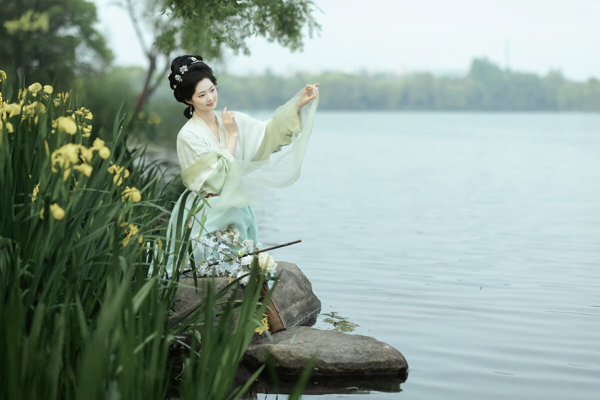 YiTuYu艺图语 Vol.9467 Gu Xiao Man 44 YiTuYu艺图语 Vol.9467 Gu Xiao Man