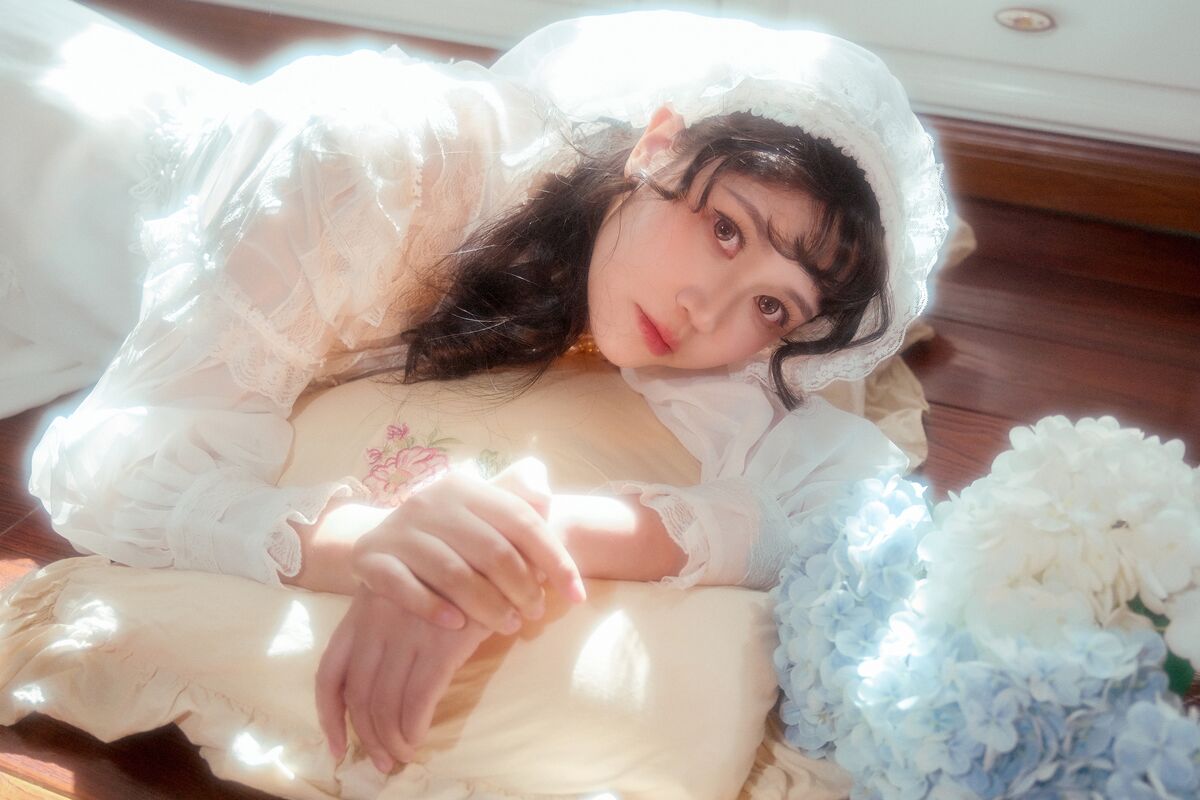YiTuYu艺图语 Vol.9767 Zhong Ling 28 YiTuYu艺图语 Vol.9767 Zhong Ling
