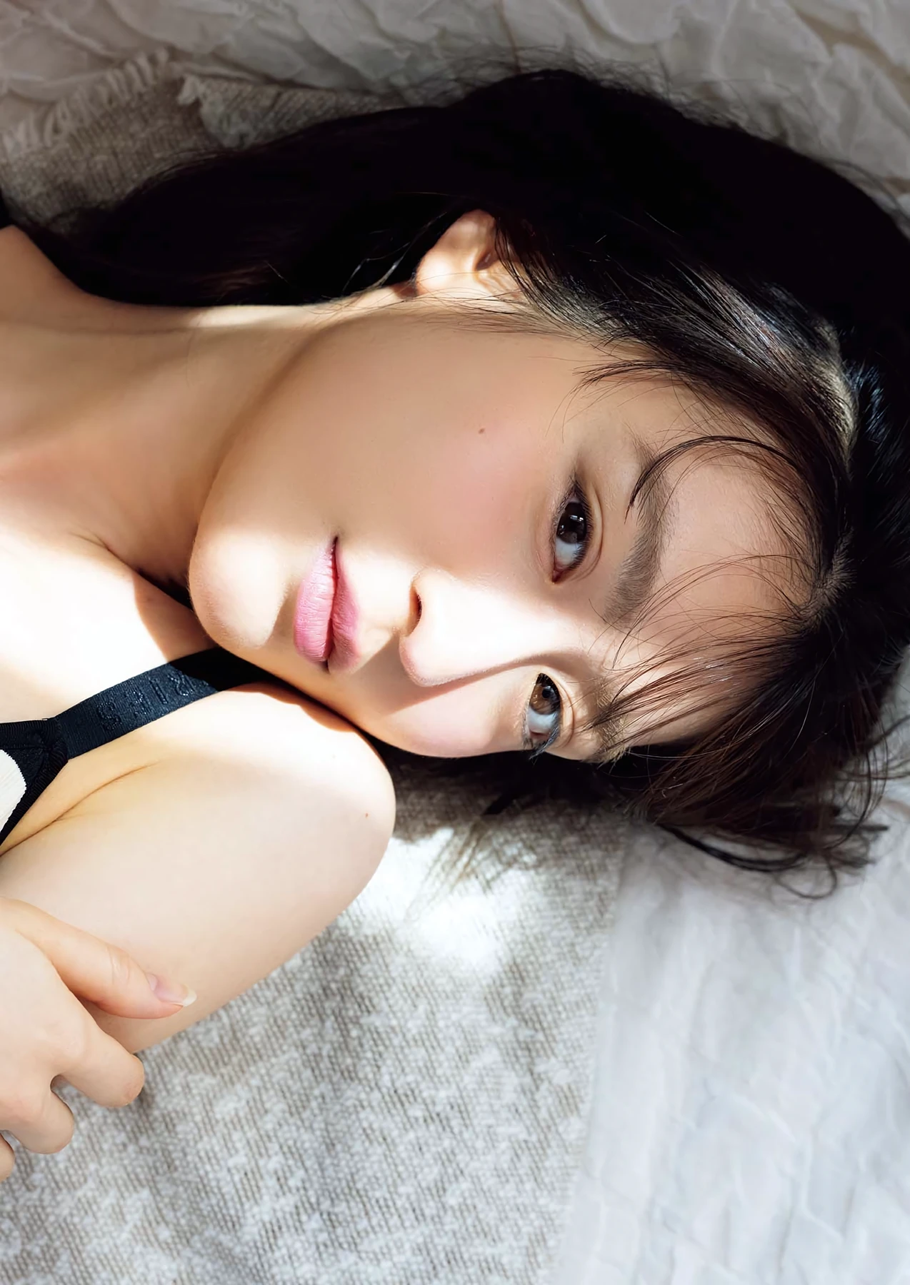 Nozomi Miyabe 宮部のぞみ – Big Comic Spirits 2026 No.30 (ビッグコミックスピリッツ 2026年30号) 14 Nozomi Miyabe 宮部のぞみ – Big Comic Spirits 2026 No.30 (ビッグコミックスピリッツ 2026年30号)