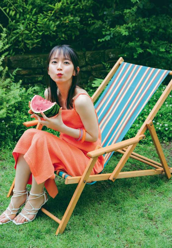 吉岡里帆 Dカップボインの水着グラビア画像! 300 吉岡里帆 Dカップボインの水着グラビア画像!