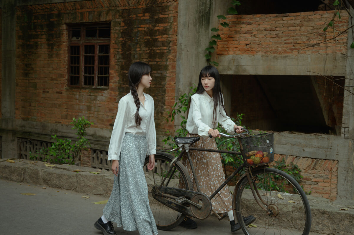 YiTuYu艺图语 Vol.9831 Xiang Xiang Xing Xing 20 YiTuYu艺图语 Vol.9831 Xiang Xiang Xing Xing