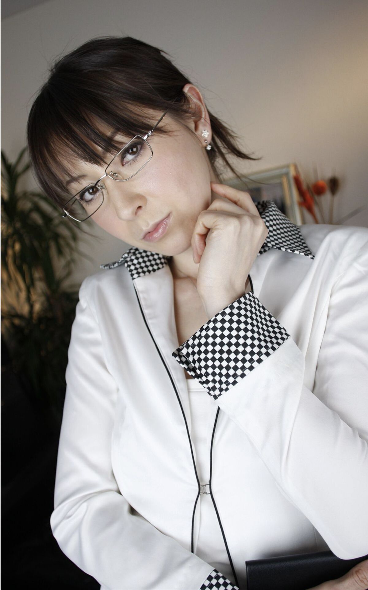JP Maki Hojo 北条麻妃 - 濃密グラビア写真集 欲求不満の熟女教師 柳田やよい 光月夜也 Part02 46 JP Maki Hojo 北条麻妃 - 濃密グラビア写真集 欲求不満の熟女教師 柳田やよい 光月夜也 Part02