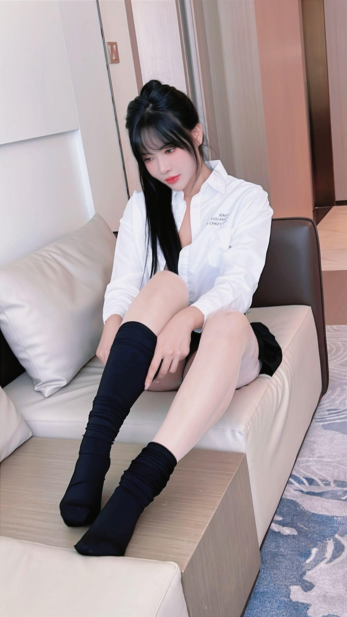 内购无水印 Na Bi 娜比 - 秀人网模特 学生装 Part02 63 内购无水印 Na Bi 娜比 - 秀人网模特 学生装 Part02
