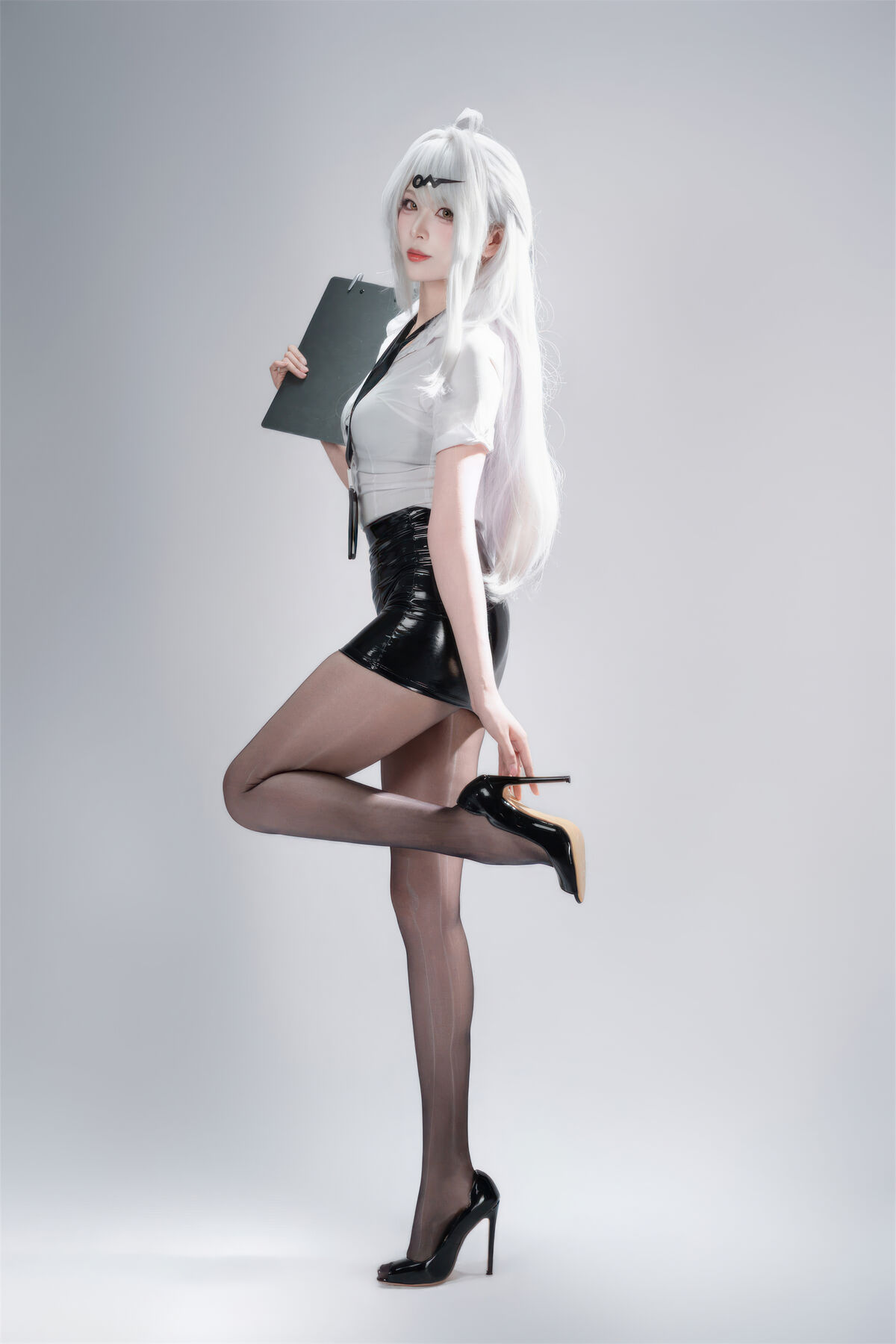 Coser@轩萧学姐 - 绝区零 仪玄-墨形影踪 Part02 46 Coser@轩萧学姐 - 绝区零 仪玄-墨形影踪 Part02