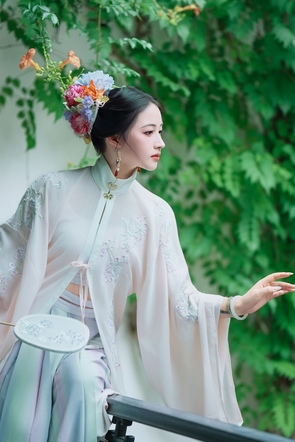 YiTuYu艺图语 Vol.9821 Mi Mi 28 YiTuYu艺图语 Vol.9821 Mi Mi