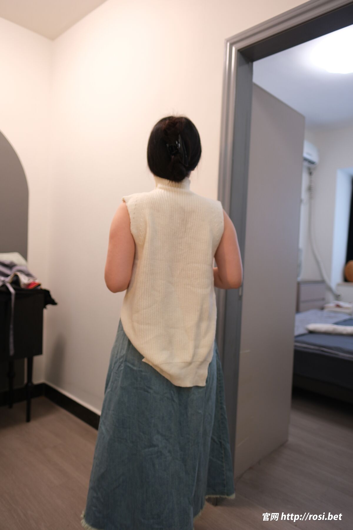 ROSI写真 2025.10.13 No.5061 Part01 56 ROSI写真 2025.10.13 No.5061 Part01