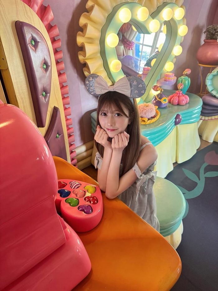 千葉恵里 スタイル抜群な着衣グラビア画像! 101 千葉恵里 スタイル抜群な着衣グラビア画像!