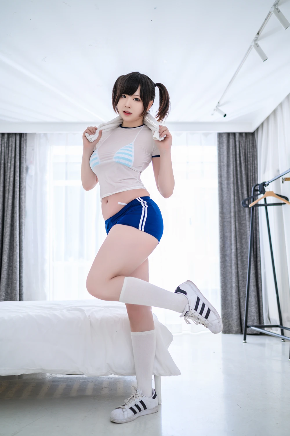 Cosplay 皮皮奶可可爱了啦 – 透视体操服 18 Cosplay 皮皮奶可可爱了啦 – 透视体操服