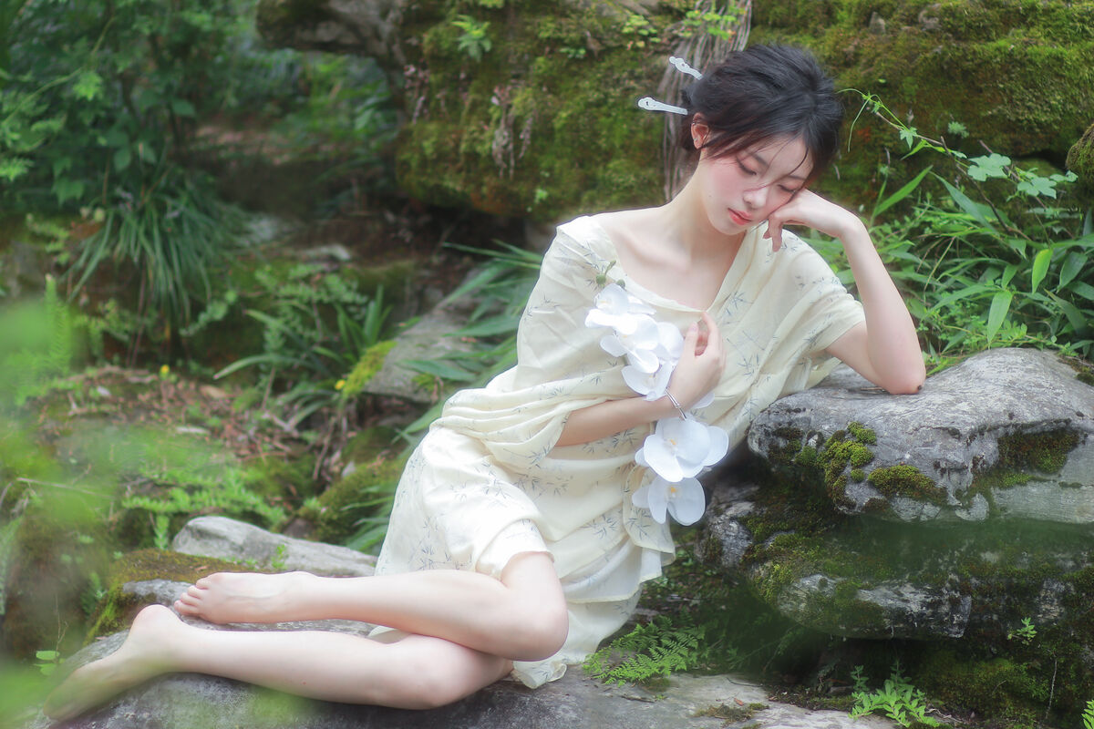 YiTuYu艺图语 Vol.9536 Lu Li 16 YiTuYu艺图语 Vol.9536 Lu Li
