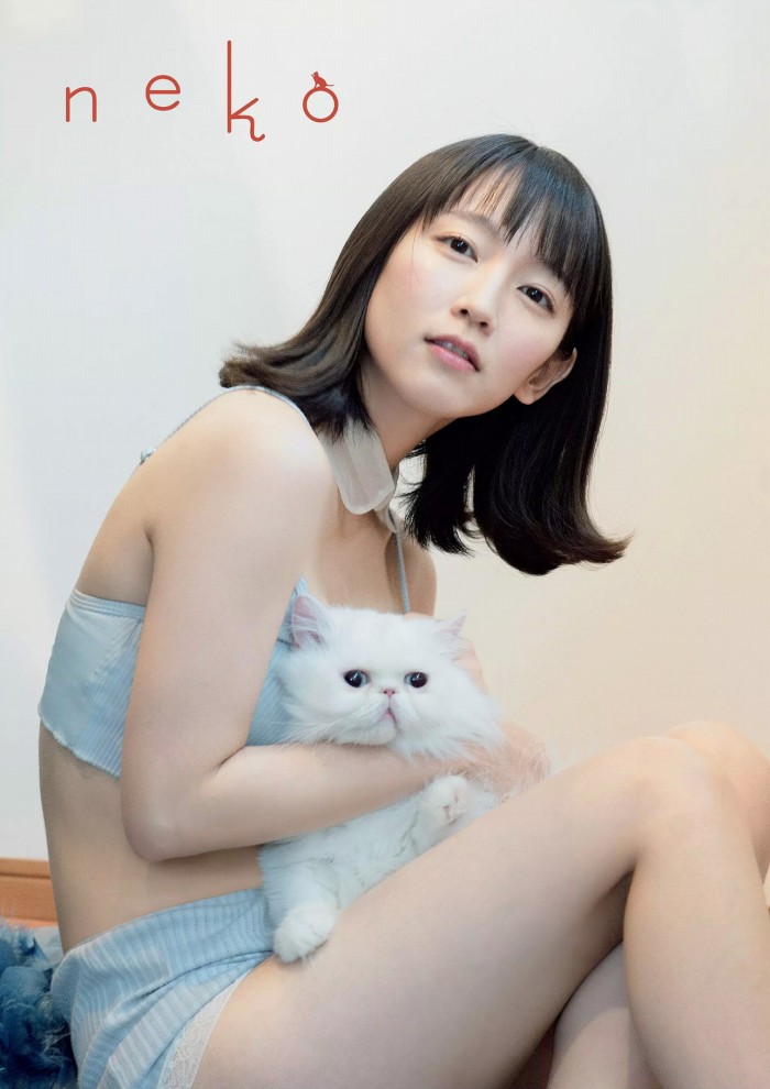 吉岡里帆 Dカップボインの水着グラビア画像! 320 吉岡里帆 Dカップボインの水着グラビア画像!
