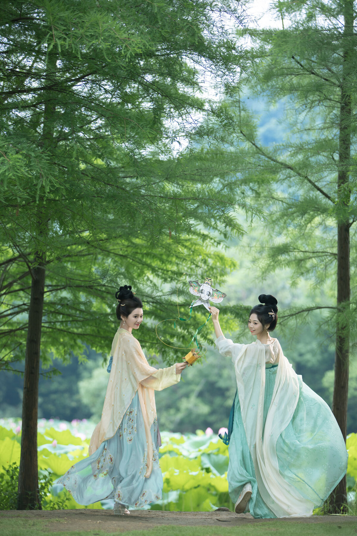 YiTuYu艺图语 Vol.9570 Jiu Shi Jiao Mei Nan A 44 YiTuYu艺图语 Vol.9570 Jiu Shi Jiao Mei Nan A