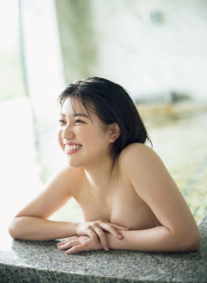和泉芳怜 ふっくらおっぱい水着グラビア画像! 290 和泉芳怜 ふっくらおっぱい水着グラビア画像!