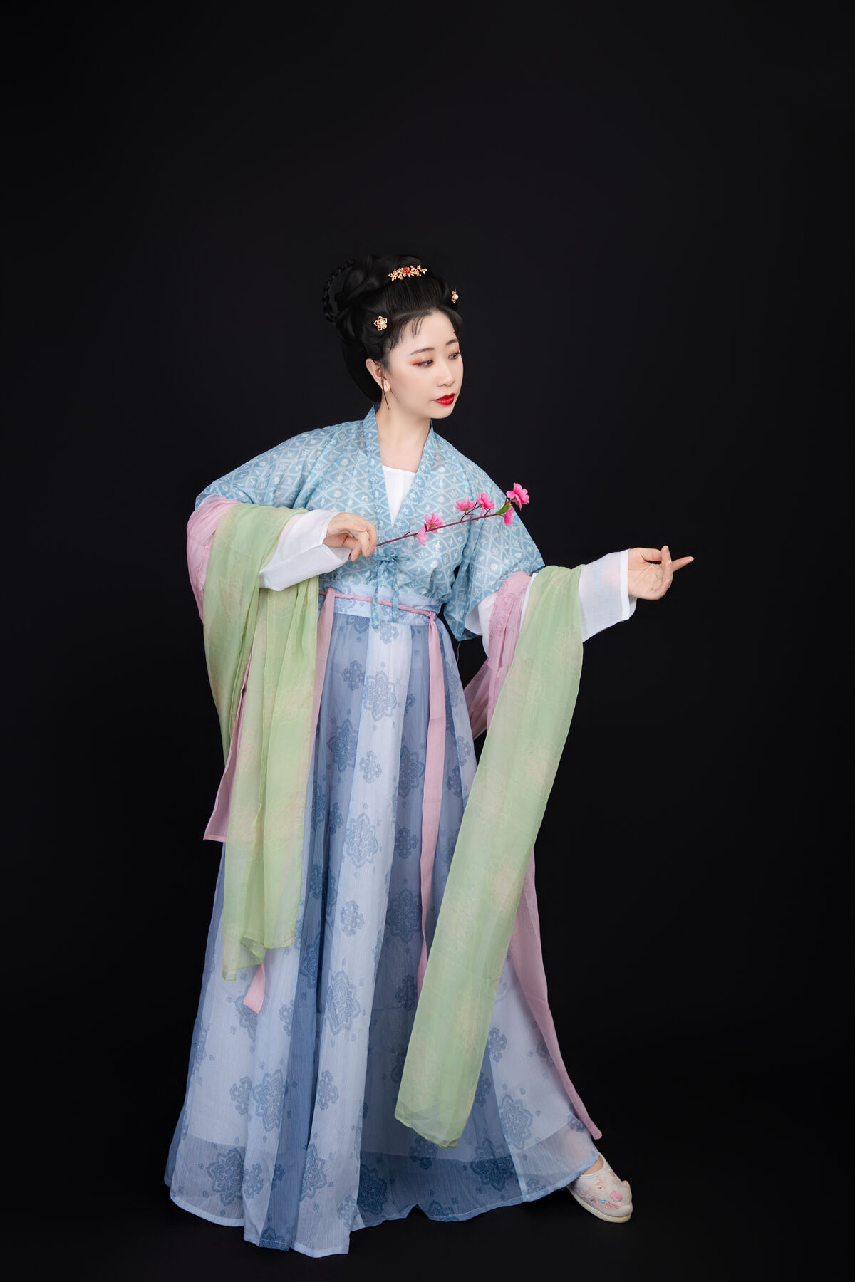 YiTuYu艺图语 Vol.9437 Ka Ka 24 YiTuYu艺图语 Vol.9437 Ka Ka