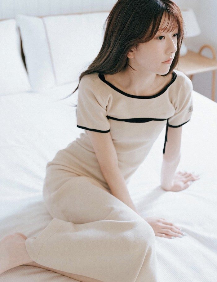 千葉恵里 スタイル抜群な着衣グラビア画像! 103 千葉恵里 スタイル抜群な着衣グラビア画像!