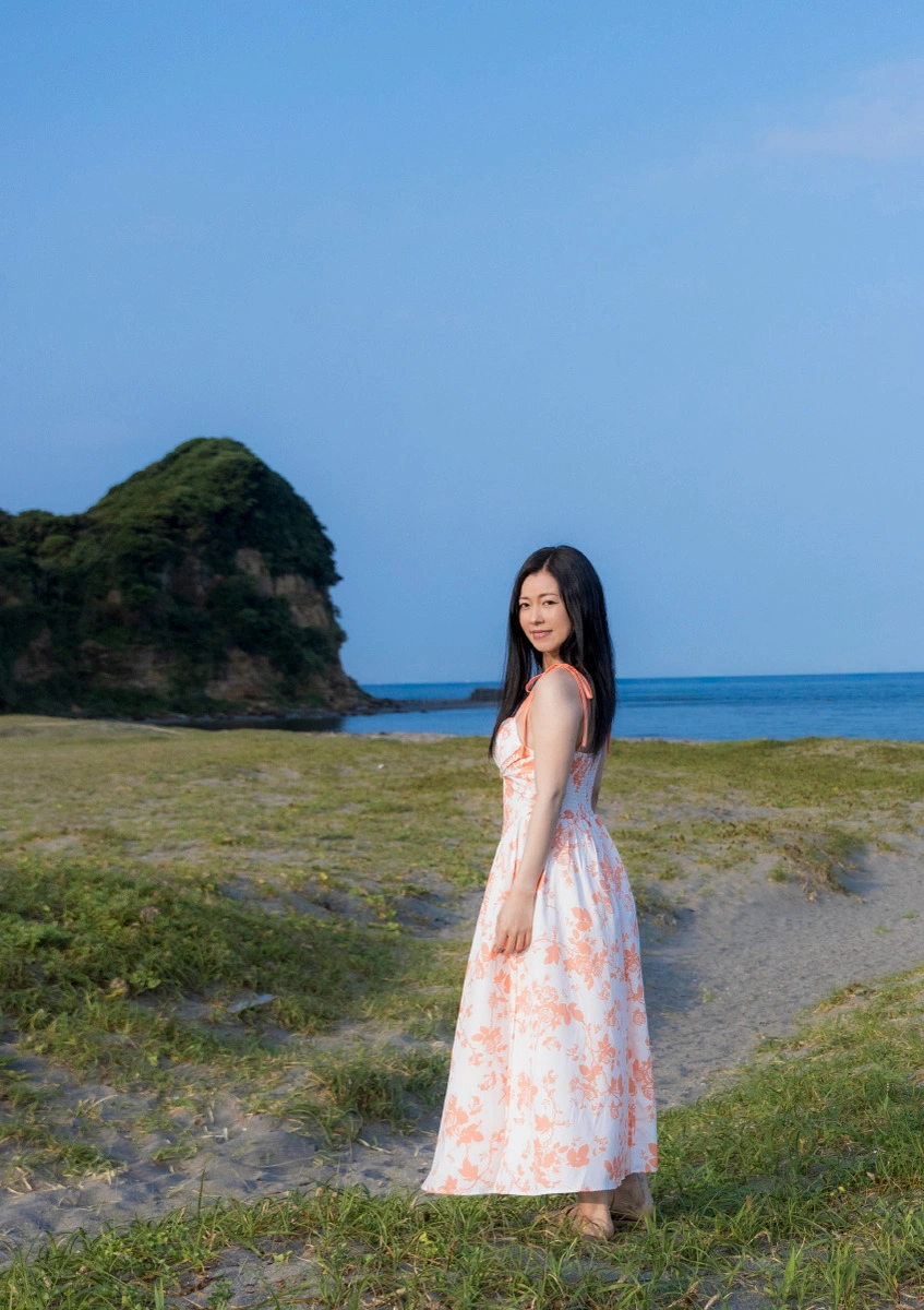 Hikari Misaki 岬ひかり – 写真集 『start』 2 Hikari Misaki 岬ひかり – 写真集 『start』