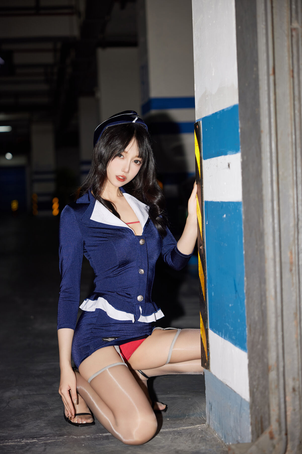 内购无水印 Yue Er Yue Er 玥儿玥er - 秀人网模特 性感制服 Part01 3 内购无水印 Yue Er Yue Er 玥儿玥er - 秀人网模特 性感制服 Part01