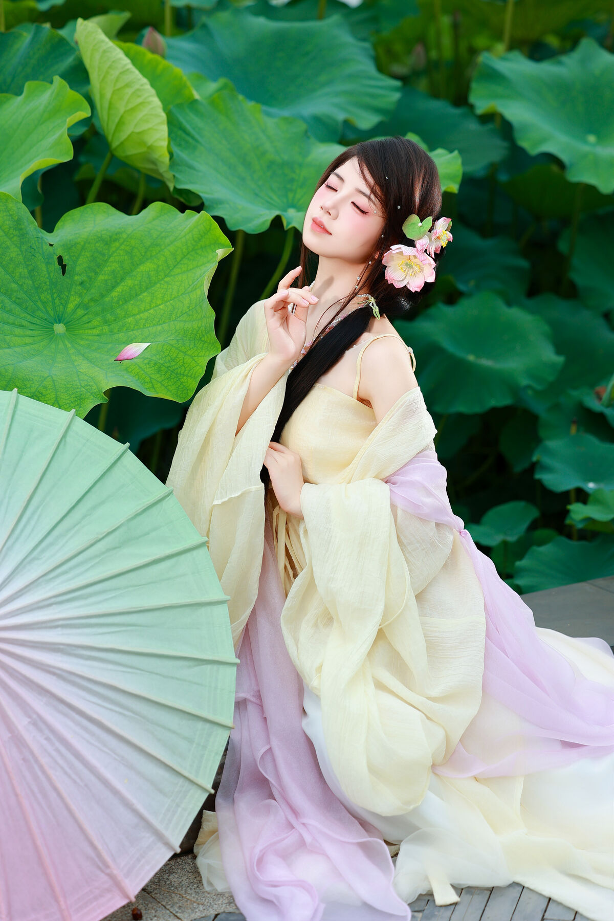 YiTuYu艺图语 Vol.9955 Xiao Du Tong Xue 3 YiTuYu艺图语 Vol.9955 Xiao Du Tong Xue