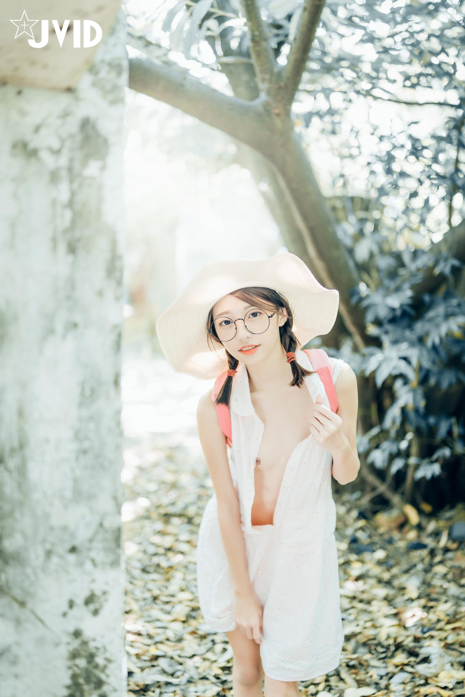 JVID:妍妍 - 抓精虫的小女孩 30 JVID:妍妍 - 抓精虫的小女孩