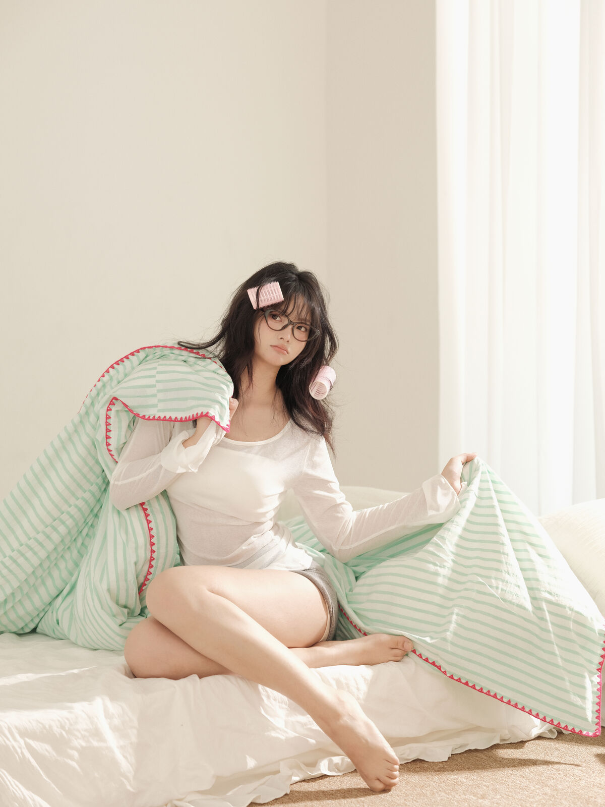 YiTuYu艺图语 Vol.9870 Zha Yang Yu 3 YiTuYu艺图语 Vol.9870 Zha Yang Yu