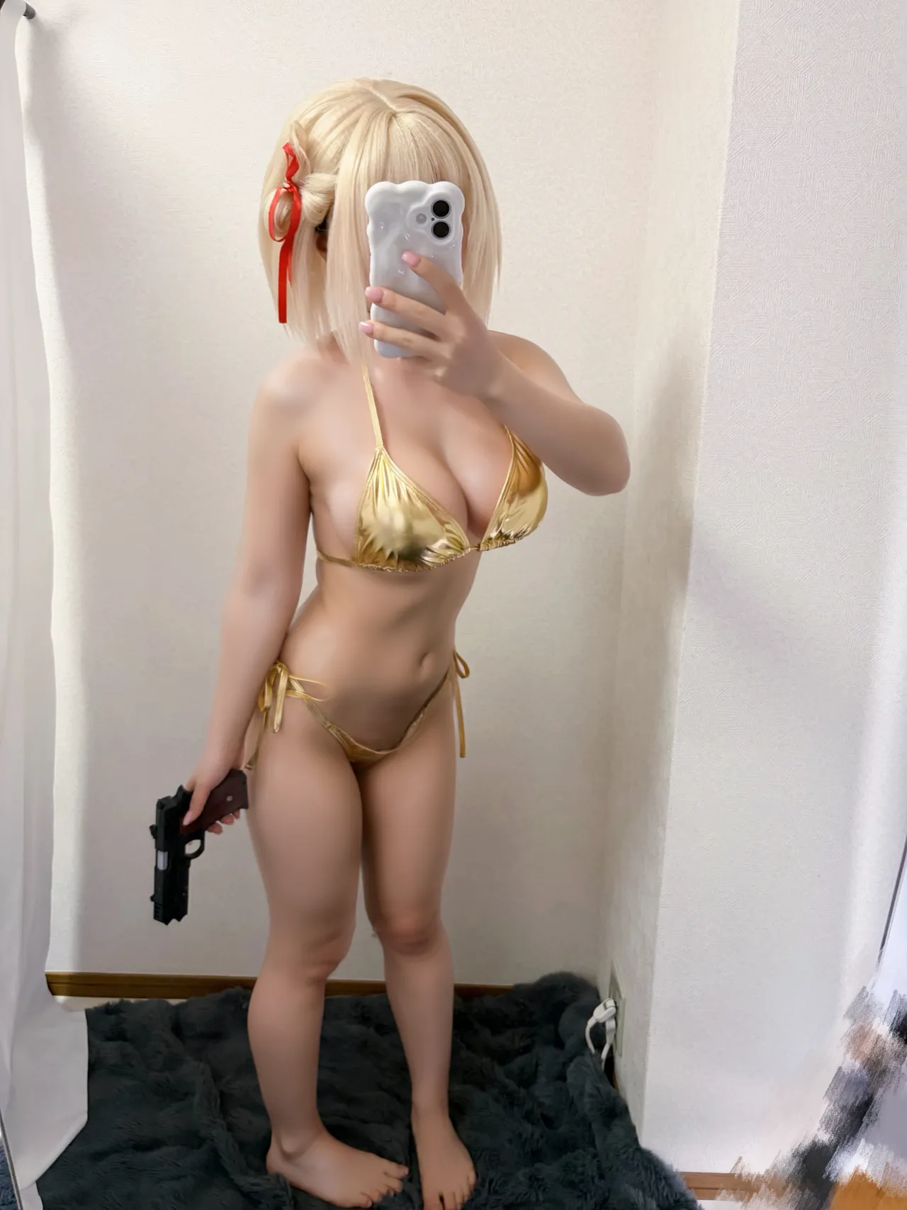 初音ひとり - Chisato gold bikini 2 初音ひとり - Chisato gold bikini