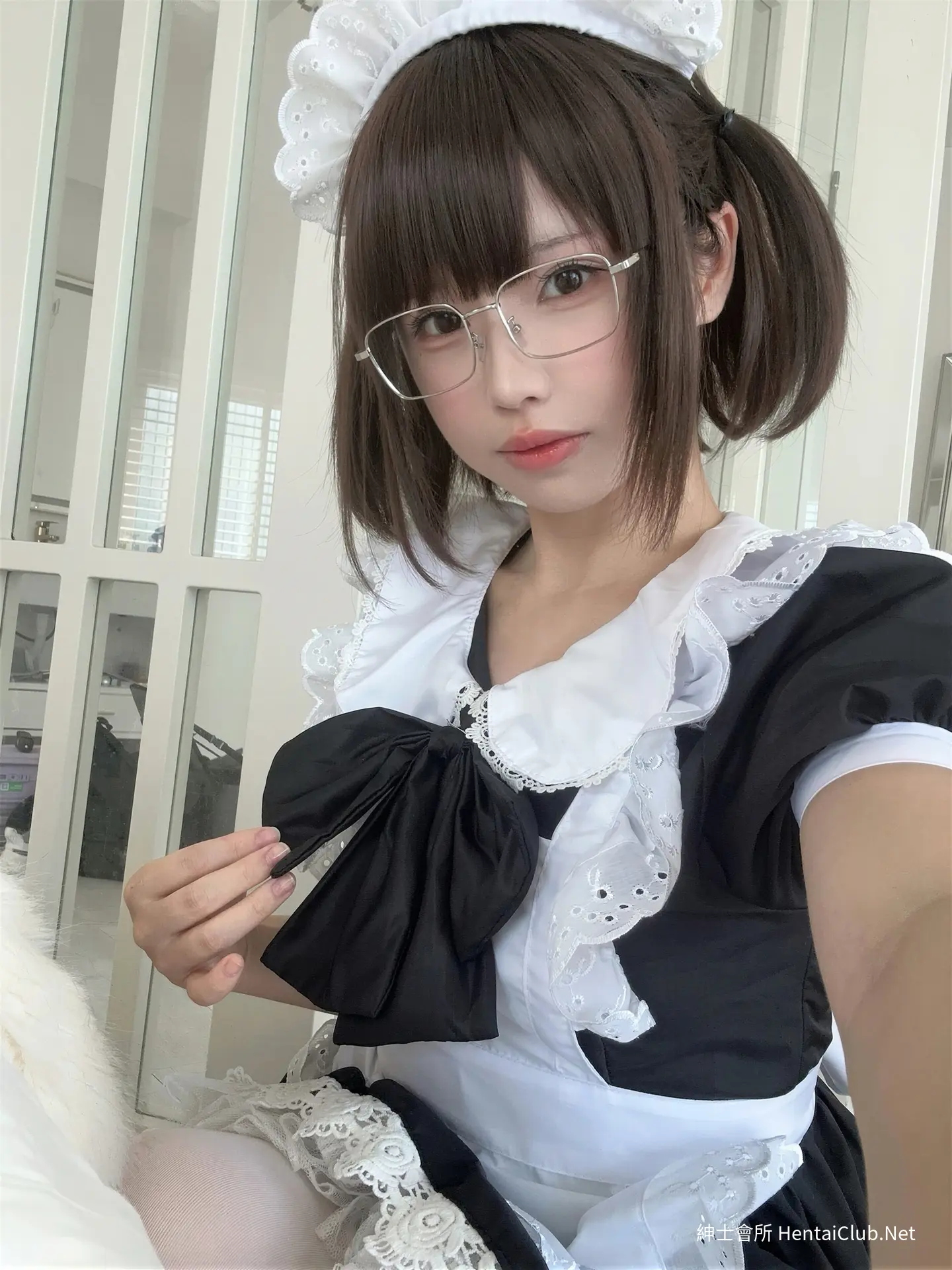 轩萧学姐 十万珍吱伏特 双人女仆 11 轩萧学姐 十万珍吱伏特 双人女仆
