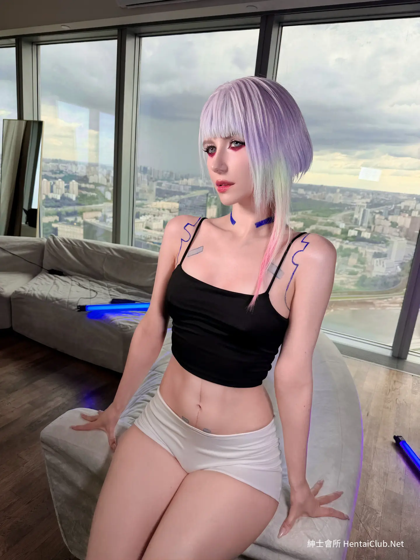 MikAllen Lucy 7 MikAllen Lucy