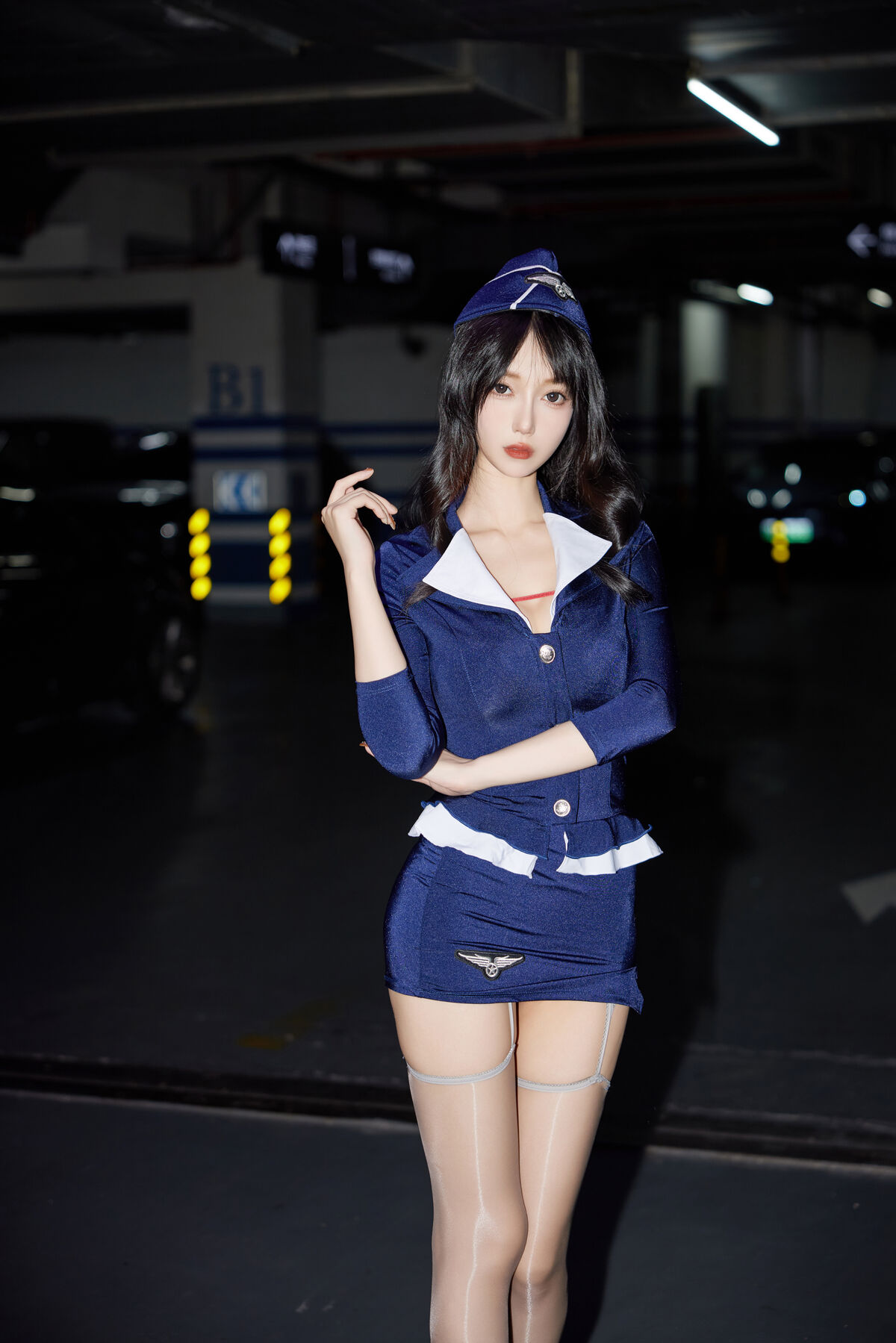内购无水印 Yue Er Yue Er 玥儿玥er - 秀人网模特 性感制服 Part01 15 内购无水印 Yue Er Yue Er 玥儿玥er - 秀人网模特 性感制服 Part01