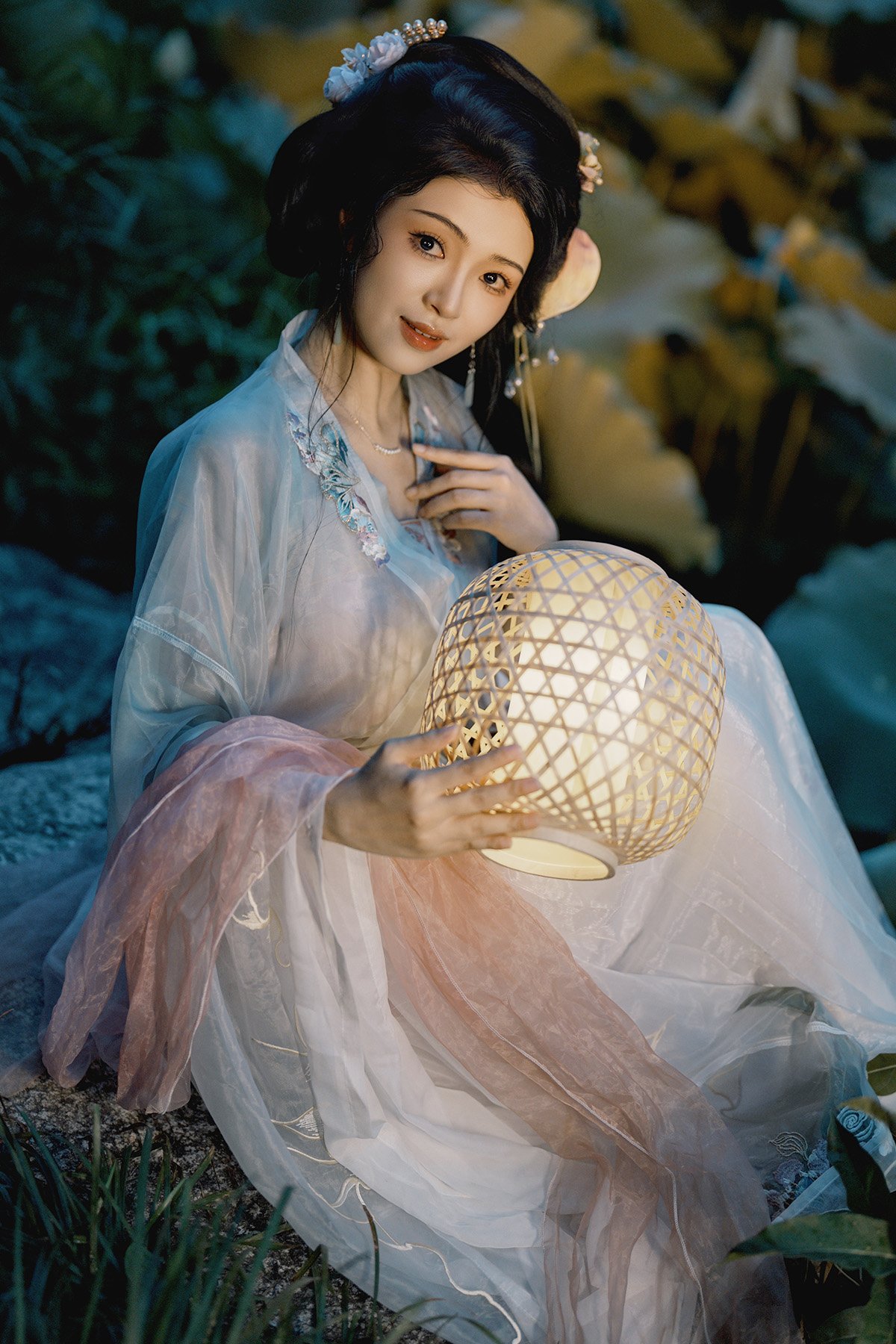 YiTuYu艺图语 Vol.9919 Xiao Qian