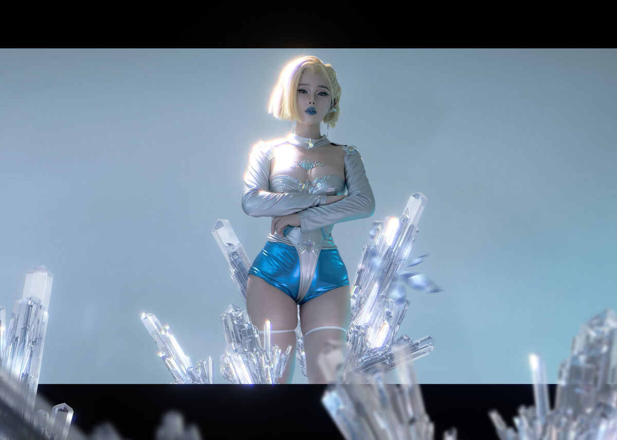 Coser@钛合金TiTi - 白皇后 5 Coser@钛合金TiTi - 白皇后