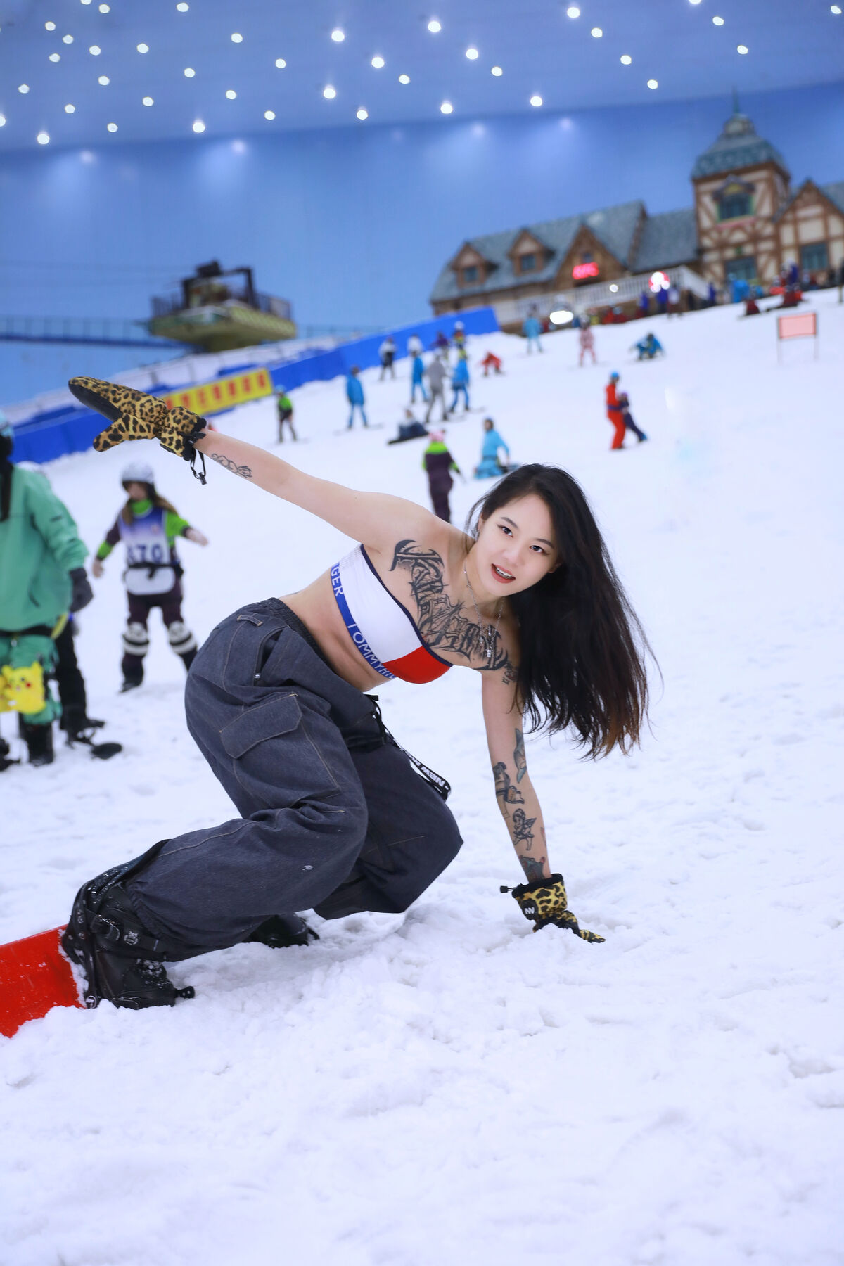 YiTuYu艺图语 Vol.9905 Gigi 5 YiTuYu艺图语 Vol.9905 Gigi