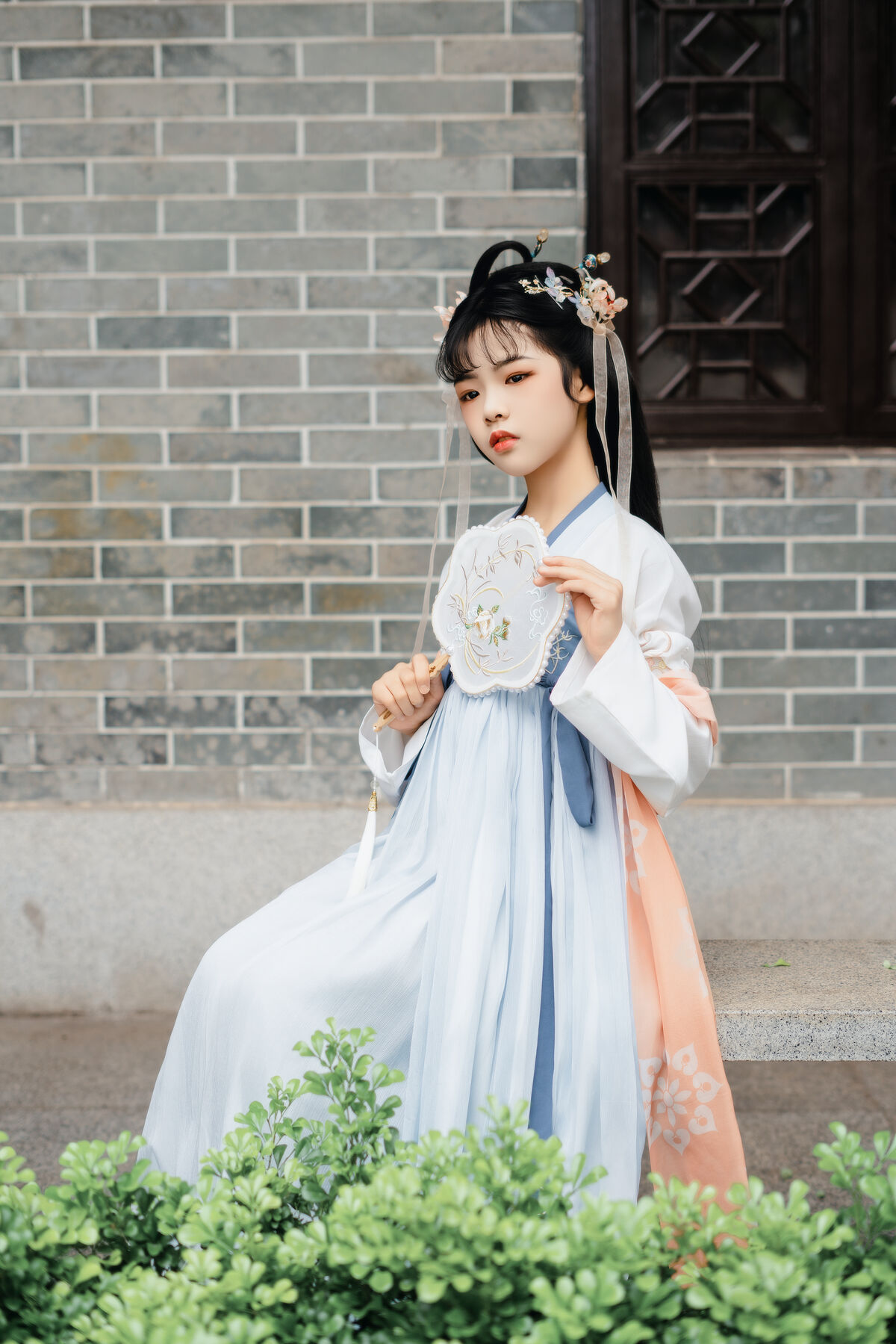 YiTuYu艺图语 Vol.9989 Dan Dan 4 YiTuYu艺图语 Vol.9989 Dan Dan