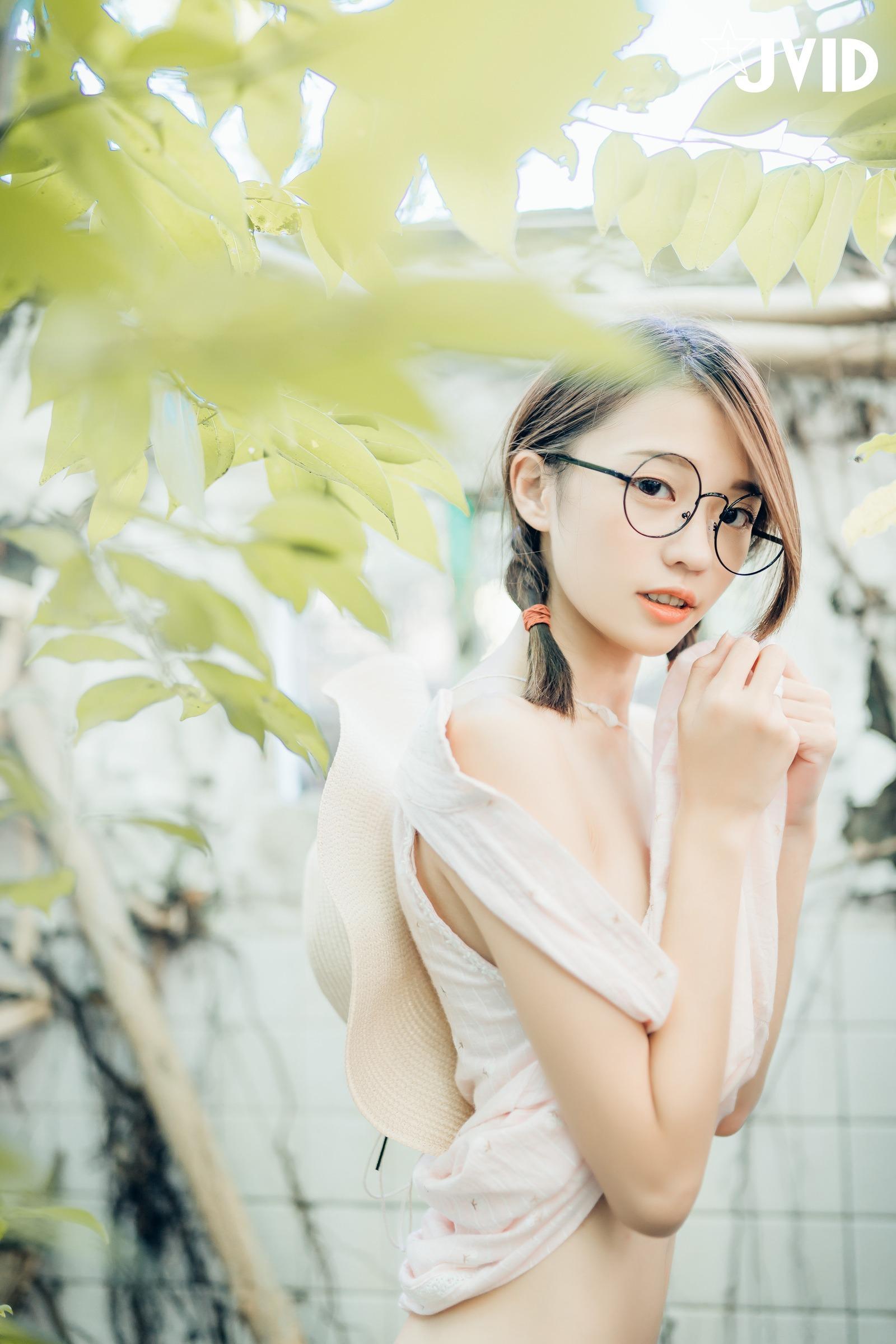 JVID:妍妍 - 抓精虫的小女孩 34 JVID:妍妍 - 抓精虫的小女孩