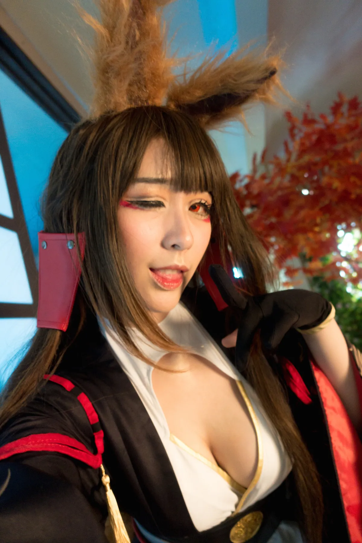 Larissa Rochefort - Akagi 5 Larissa Rochefort - Akagi