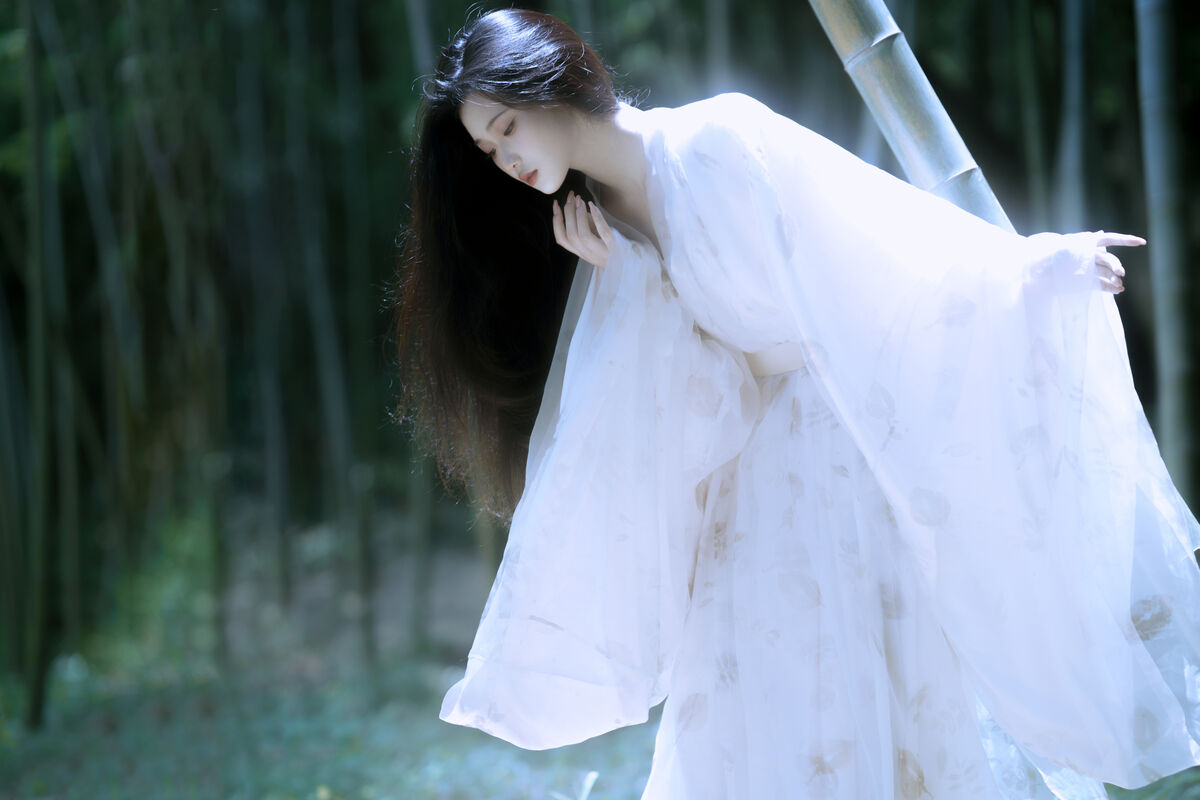 YiTuYu艺图语 Vol.9966 Yue Yue 4 YiTuYu艺图语 Vol.9966 Yue Yue